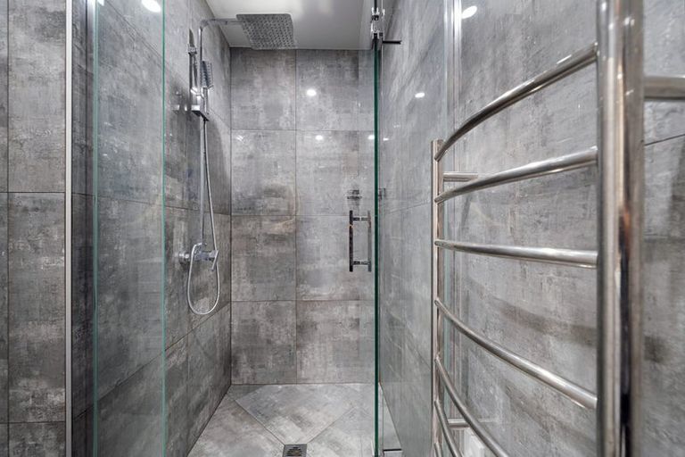 Photo of property in 4/68 Smythe Road, Henderson, Auckland, 0612