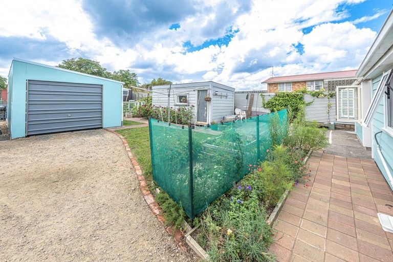 Photo of property in 12 Norfolk Street, Patea, 4520