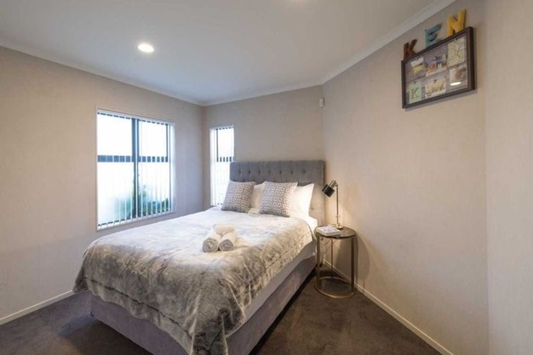 Photo of property in 53 Turnberry Drive, Wattle Downs, Auckland, 2103