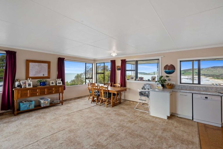 Photo of property in 22 Esplanade, Kaka Point, Balclutha, 9271