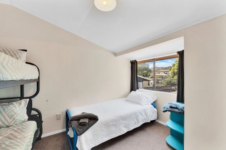 Photo of property in 10 Porritt Place, Stoke, Nelson, 7011