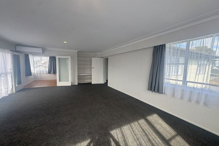 Photo of property in 1/9c Jellicoe Road, Manurewa, Auckland, 2102