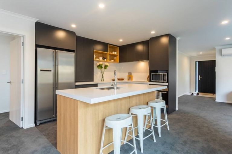 Photo of property in 41 Nobilo Road, Kumeu, 0810