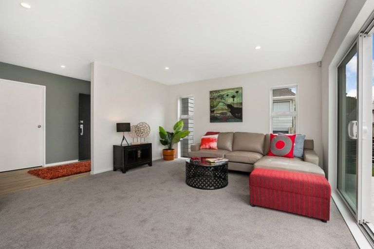 Photo of property in 3 Danden Way, Pukekohe, 2120