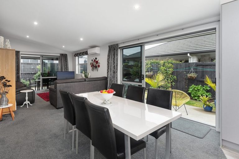 Photo of property in 32 Kohekohe Road, Papamoa Beach, Papamoa, 3118