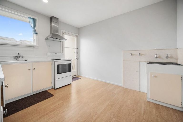 Photo of property in 2/22 Keppel Street, New Brighton, Christchurch, 8083