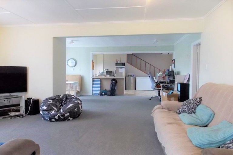 Photo of property in 128 Richard Pearse Drive, Temuka, 7920