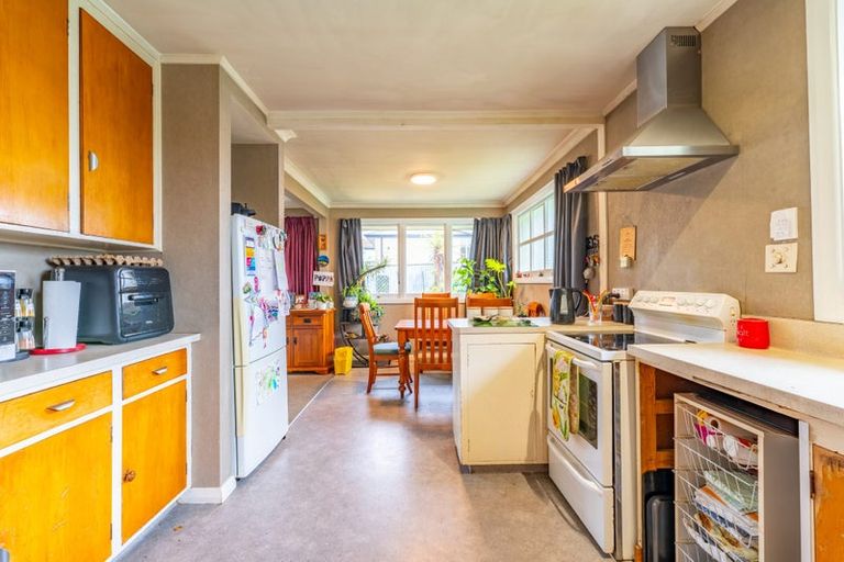 Photo of property in 31 Avenue Road, West End, Timaru, 7910