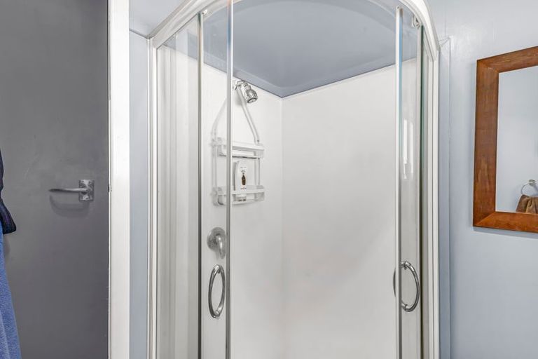 Photo of property in 9 Parris Street, Moturoa, New Plymouth, 4310