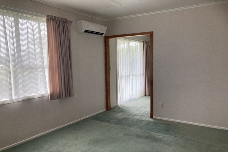 Photo of property in 51 Parris Street, Waitara, 4320