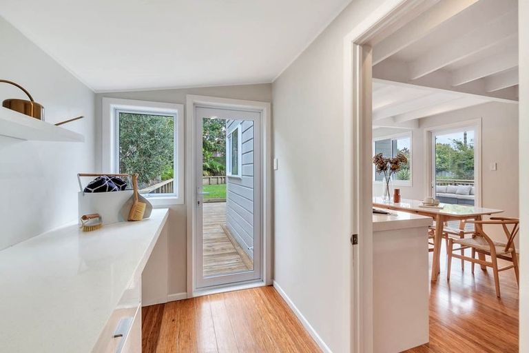 Photo of property in 1/15 Belmont Terrace, Milford, Auckland, 0620