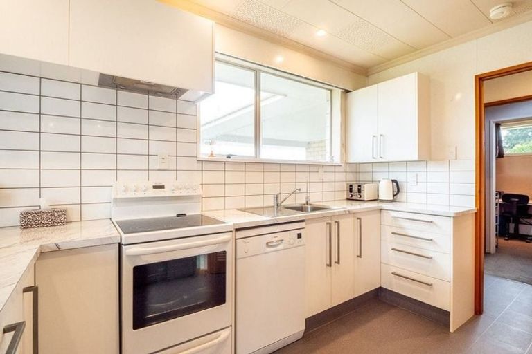 Photo of property in 30 Beaumaris Street, Outram, 9019