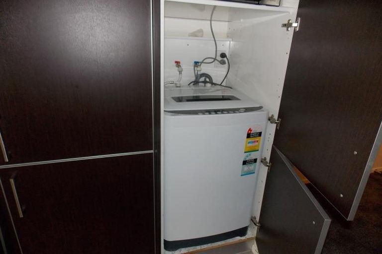 Photo of property in 35 Torrens Terrace, Mount Cook, Wellington, 6011