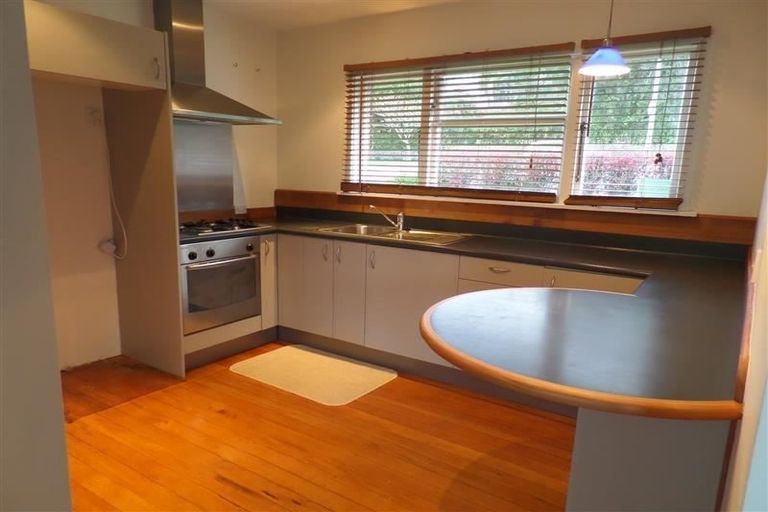 Photo of property in 21 Centaurus Road, Cashmere, Christchurch, 8022