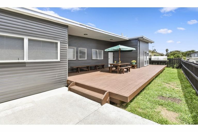 Photo of property in 18 Kaimoana Street, Weymouth, Auckland, 2103