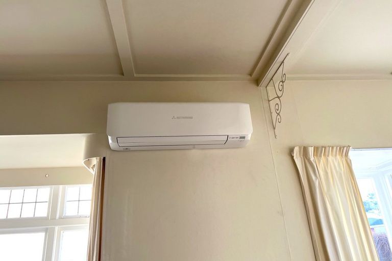 Photo of property in 21 Kemp Street, Kilbirnie, Wellington, 6022