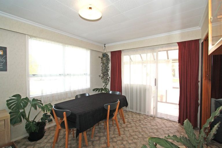 Photo of property in 67 Nevada Drive, Merrilands, New Plymouth, 4312