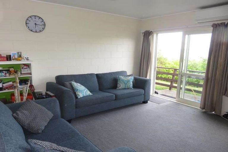 Photo of property in 62a Winston Street, Crofton Downs, Wellington, 6035