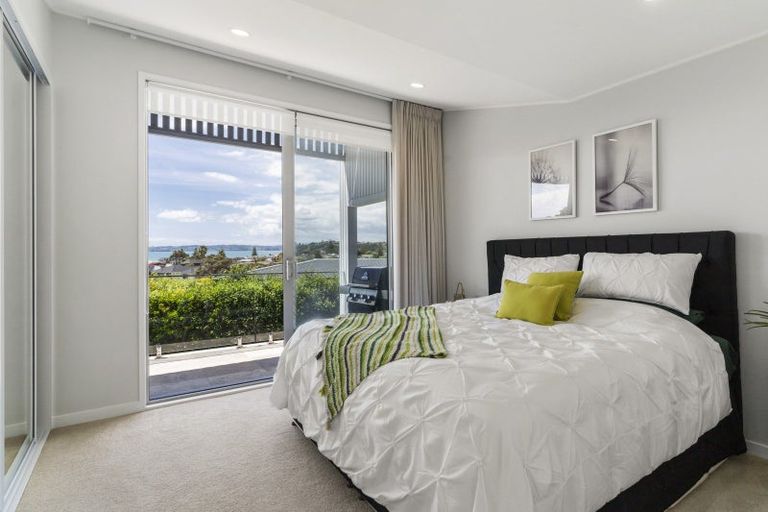 Photo of property in 10 Mccrystal Avenue, Bucklands Beach, Auckland, 2012