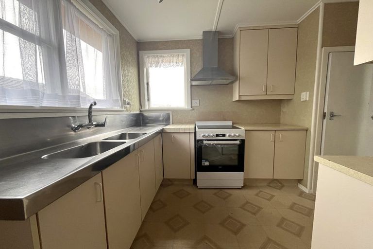 Photo of property in 69 Thackeray Street, Trentham, Upper Hutt, 5018