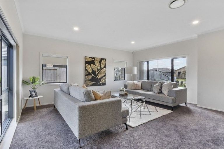 Photo of property in 10 Wiltshire Drive, Huntington, Hamilton, 3210