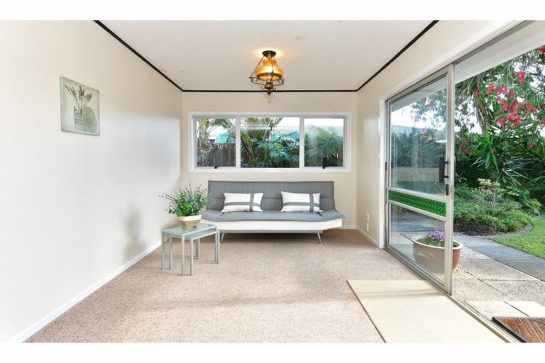 Photo of property in 2/14 Alice Avenue, Orewa, 0931