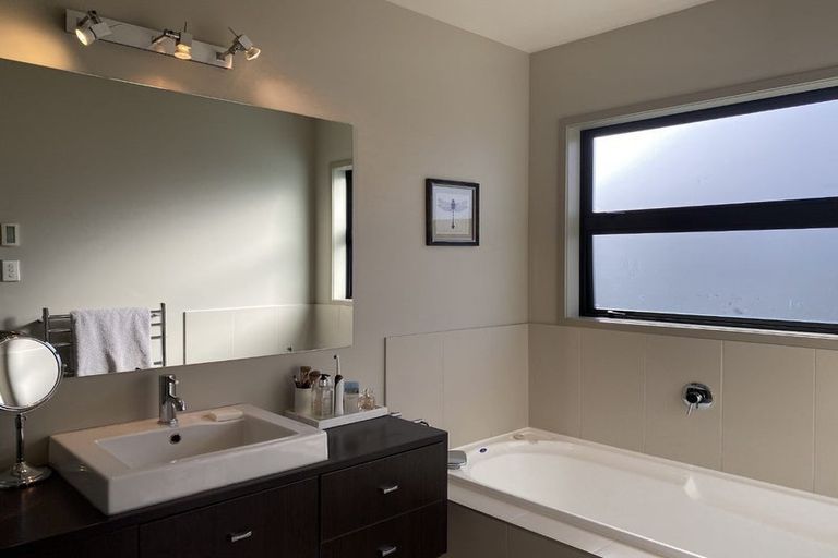 Photo of property in 35 Bellbird Rise, Pyes Pa, Tauranga, 3112