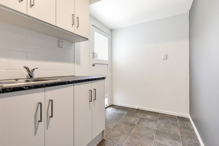 Photo of property in 94 Shakespeare Street, Leamington, Cambridge, 3432