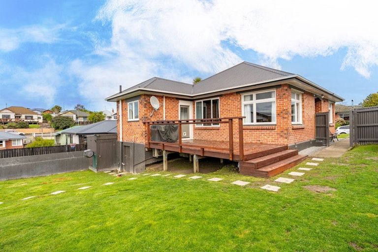 Photo of property in 12 Livingstone Street, West End, Timaru, 7910