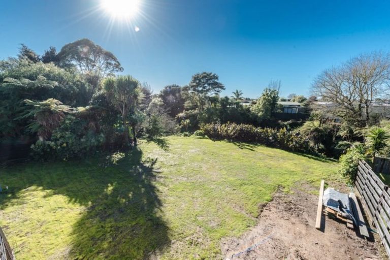 Photo of property in 6a Kohekohe Place, Pukete, Hamilton, 3200