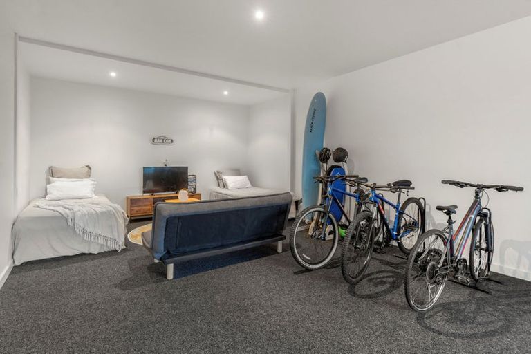 Photo of property in 4 Lagoon Way, Omaha, 0986