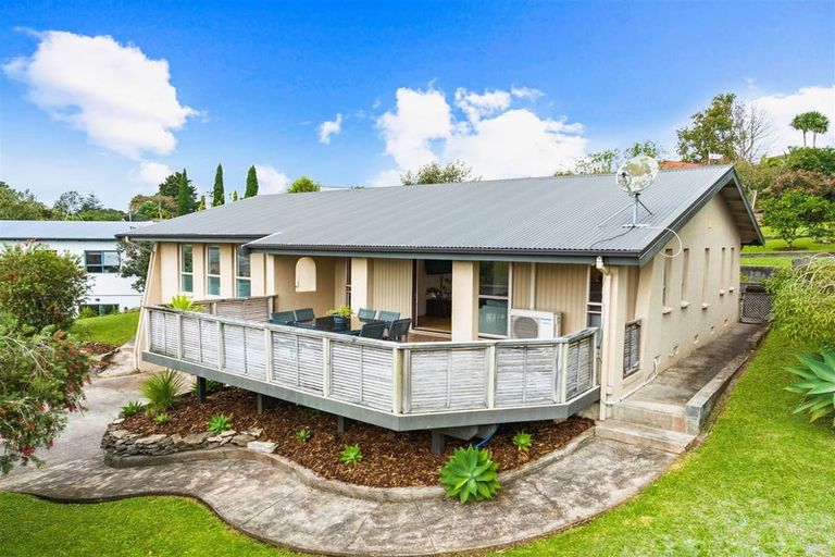Photo of property in 97 Crawford Crescent, Te Kamo, Whangarei, 0112