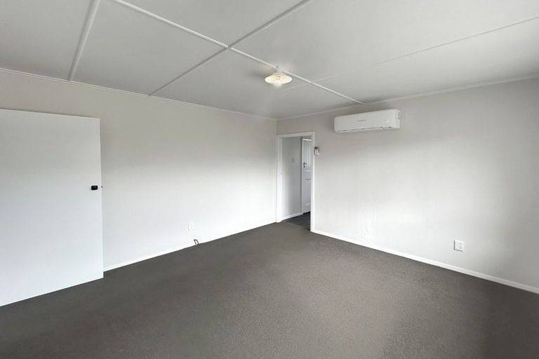 Photo of property in 90a Smart Road, Glen Avon, New Plymouth, 4312
