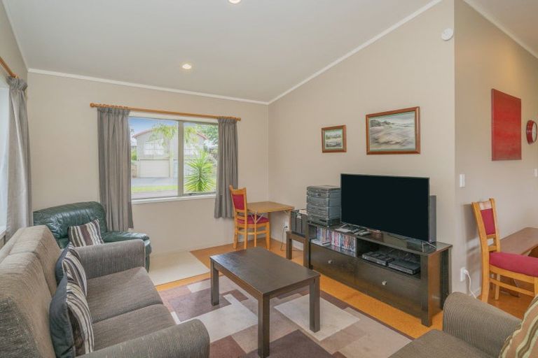 Photo of property in 14 Crown Reef, Pauanui, Hikuai, 3579