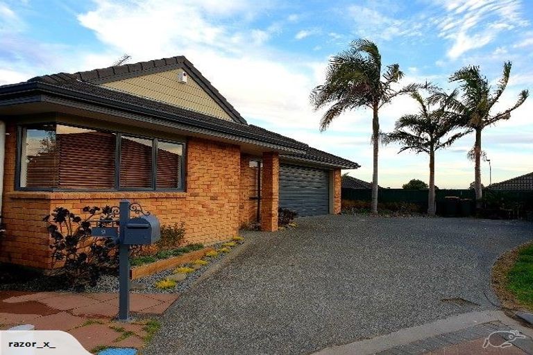 Photo of property in 9 Ironstone Place, Randwick Park, Auckland, 2105