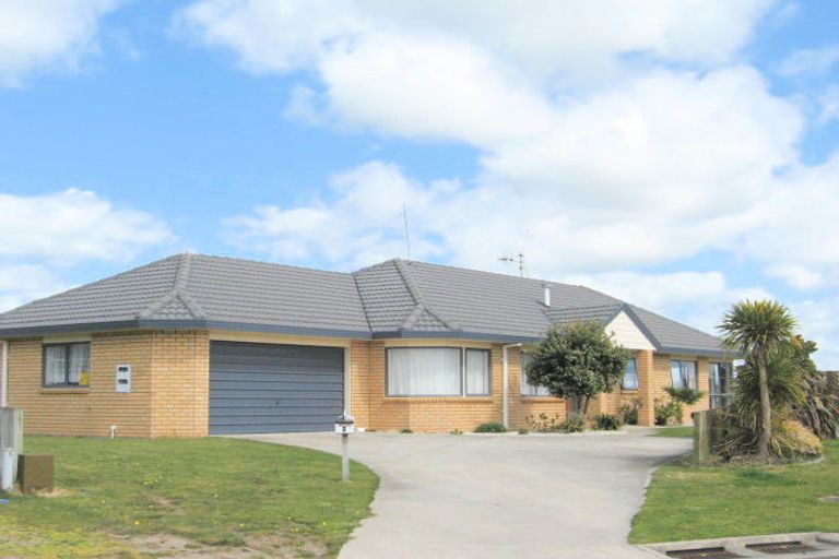 Photo of property in 5 Thoroughbred Place, Papamoa Beach, Papamoa, 3118