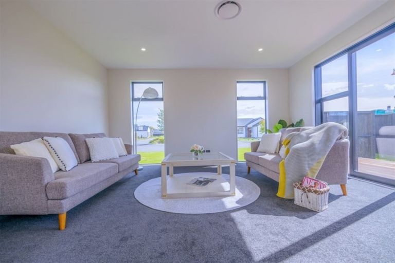 Photo of property in 7 Sorrel Gate, Halswell, Christchurch, 8025