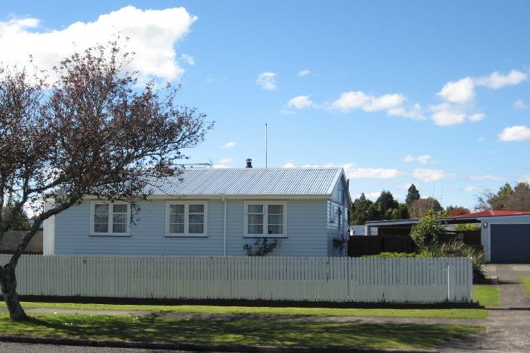 Photo of property in 13 Cargill Street, Tokoroa, 3420