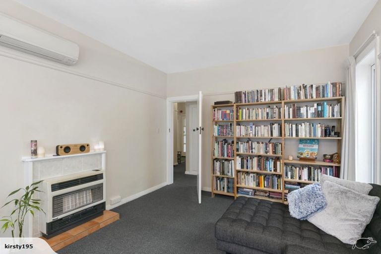 Photo of property in 5/1 Rixon Grove, Mount Victoria, Wellington, 6011