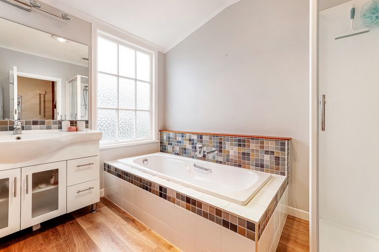 Photo of property in 23 Scott Street, Leamington, Cambridge, 3432