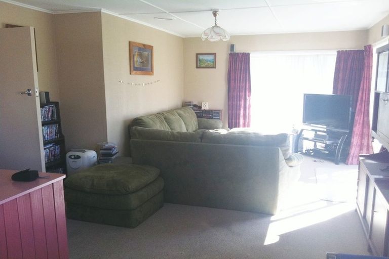 Photo of property in 6 Monowai Street, Strathern, Invercargill, 9812