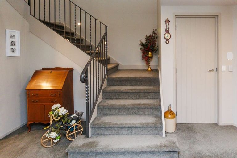 Photo of property in 3a Windsor Street, Terrace End, Palmerston North, 4410