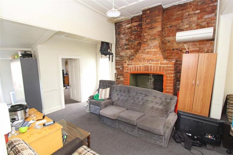 Photo of property in 102 Albany Street, North Dunedin, Dunedin, 9016