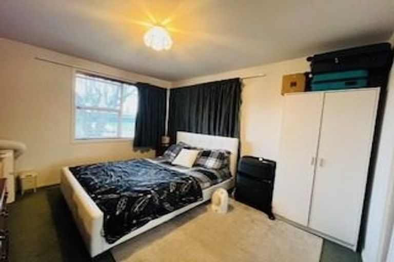 Photo of property in 11 Gloaming Place, Sockburn, Christchurch, 8042