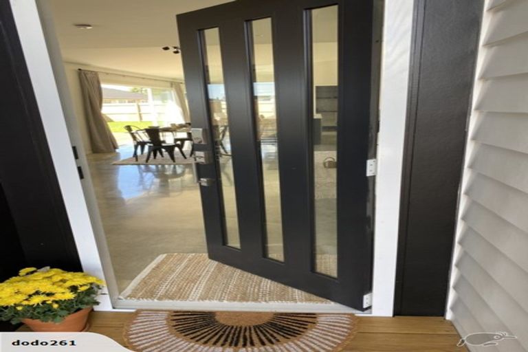 Photo of property in 10 Kotare Drive, Coastlands, Whakatane, 3120