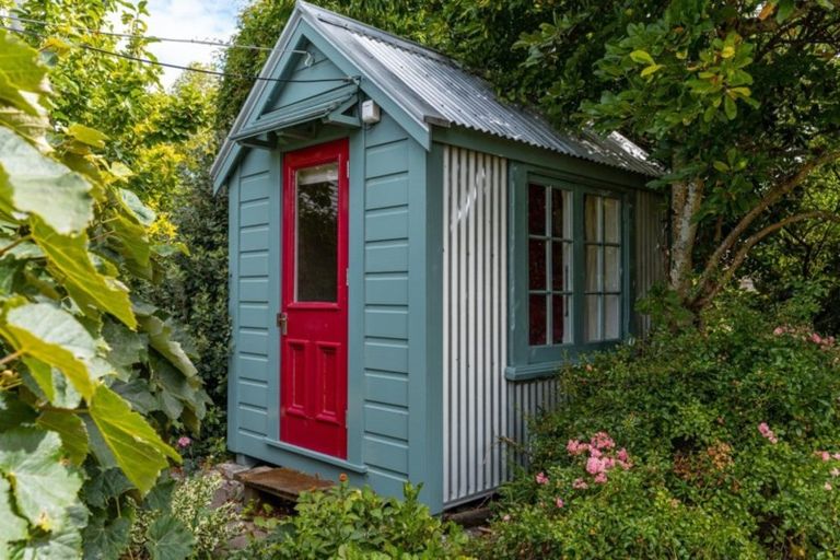 Photo of property in 15a Reading Street, Greytown, 5712