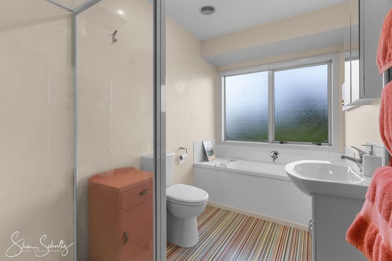 Photo of property in 16 Nikau Lane, Maungaturoto, 0520