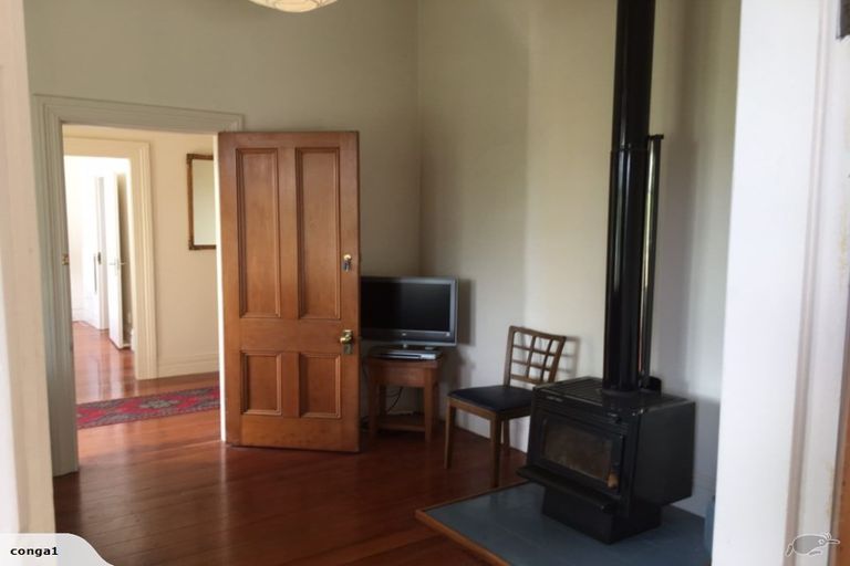 Photo of property in 9a Cologne Street, Martinborough, 5711