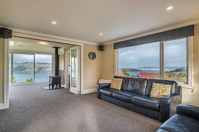 Photo of property in 64 Ellesmere Street, Ravensbourne, Dunedin, 9022