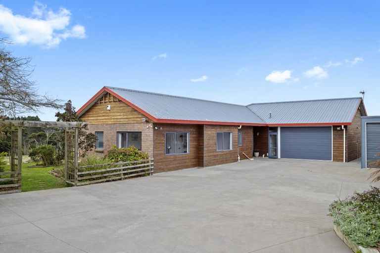 Photo of property in 1389 Highway 22, Pukekawa, Tuakau, 2696